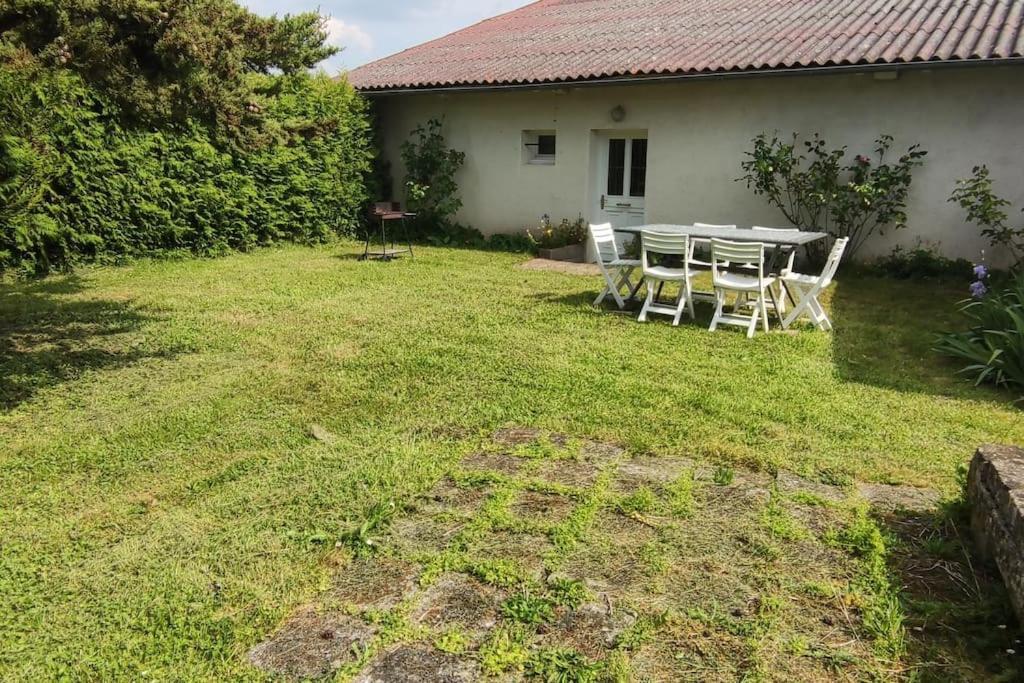 Gite La Metairie, Au Calme A La Campagne Villa Saint-Seurin-de-Palenne Exterior foto